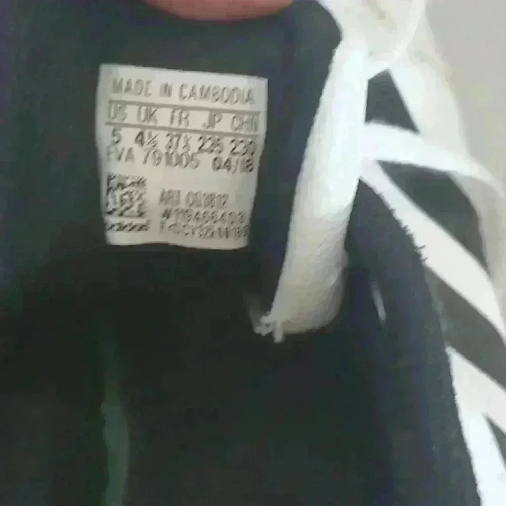 Adidas Boys White And Black Eva ALTASPORT Streetwear Casual Everyday Sneaker 5